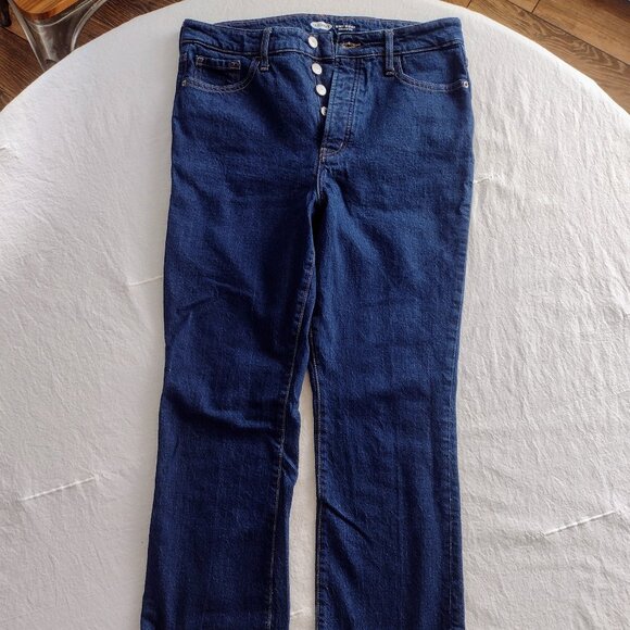 Old Navy Kicker Boot-Cut Extra High Rise Dark Wash Jeans Size 8 - Picture 1 of 5